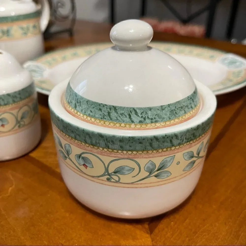 Pfaltzgraff Creamer, Sugar, Salt & Pepper 6pc Set